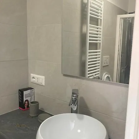 Colosseo Cozy - Centro & Wi-fi Bed & Breakfast Rome